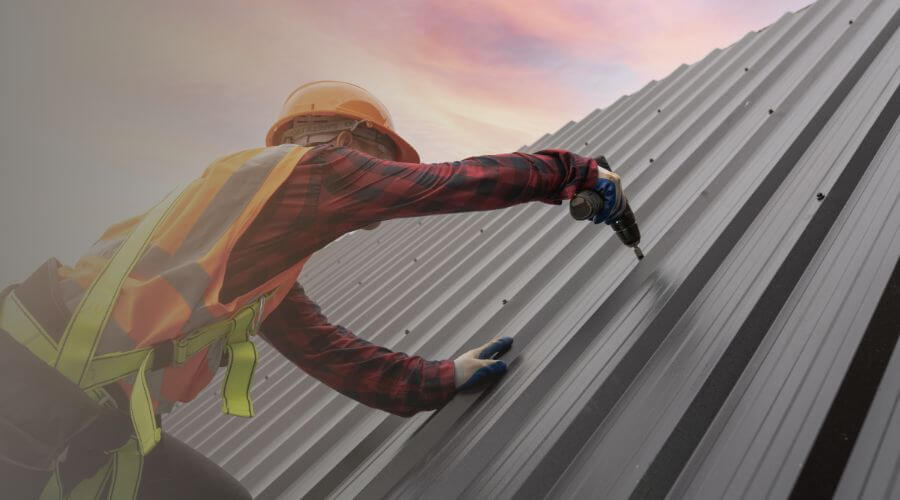 Expert Emergency Roof Repairs services in Morrowville, KS